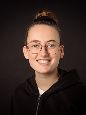 Larissa Manz