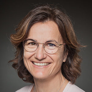 Dr. Anne-Laure Guntern