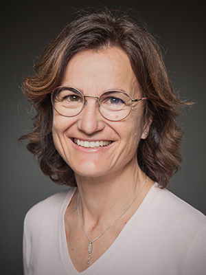 Dr. Anne-Laure Guntern